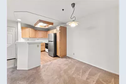 5728 Oak Bend Lane #202, Oak Park, CA 91377 - Photo 6
