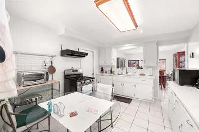 911 E La Verne, Pomona, CA 91767 - Photo 10