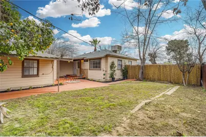 330 Lincoln, Bakersfield, CA 93305 - Photo 20