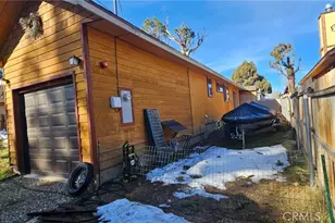 969 Hemlock, Big Bear City, CA 92314 - Photo 4
