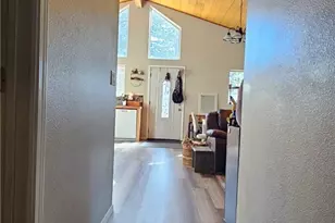 969 Hemlock, Big Bear City, CA 92314 - Photo 12