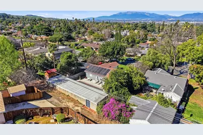 909 W Crescent, Redlands, CA 92373 - Photo 30