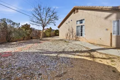 8910 Glenwood, Hesperia, CA 92344 - Photo 48