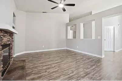 8910 Glenwood, Hesperia, CA 92344 - Photo 10