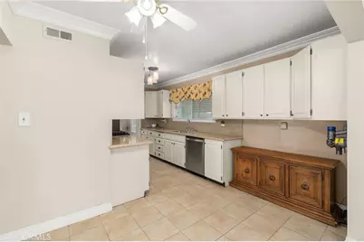 296 S Laurel, Upland, CA 91786 - Photo 8