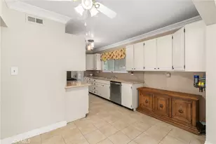 296 S Laurel, Upland, CA 91786 - Photo 8