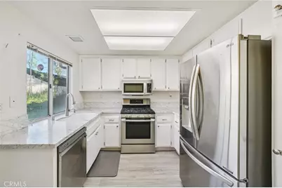 813 Cypress Point, Banning, CA 92220 - Photo 8