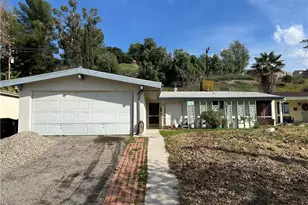 27316 Altamere, Canyon Country, CA 91351 - Photo 2
