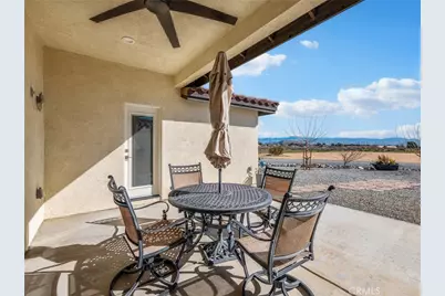 22427 Huasna, Apple Valley, CA 92307 - Photo 30