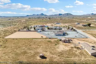 22427 Huasna, Apple Valley, CA 92307 - Photo 34