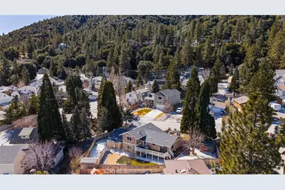 2400 E Canyon Drive, Wrightwood, CA 92397 - Photo 44