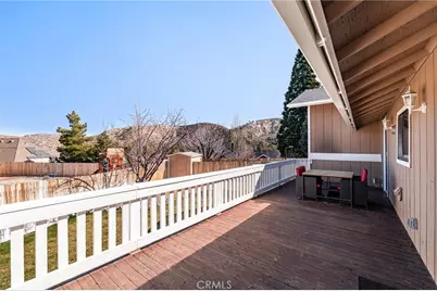 2400 E Canyon Drive, Wrightwood, CA 92397 - Photo 38