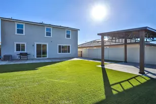 41037 Chambord Dr, Lake Elsinore, CA 92532 - Photo 38