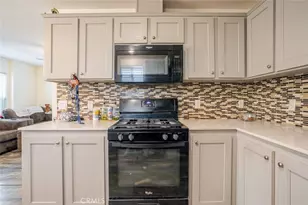 12700 Elliott Ave, El Monte, CA 91732 - Photo 14