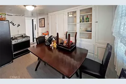 2514 Clarendon Avenue, Huntington Park, CA 90255 - Photo 14