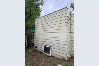 301 E Foothill #6, Pomona, CA 91767 - Photo 16