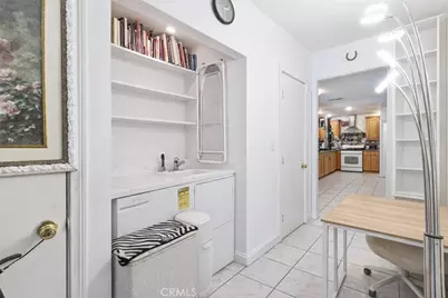 12011 Jouett Street, Sylmar, CA 91342 - Photo 8