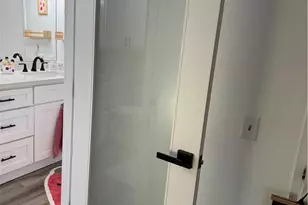 682 E Workman, Covina, CA 91723 - Photo 32