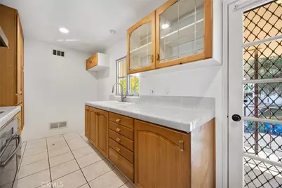 101 Hampden, Alhambra, CA 91801 - Photo 16