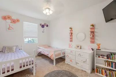 5313 Teramo, Fontana, CA 92336 - Photo 24