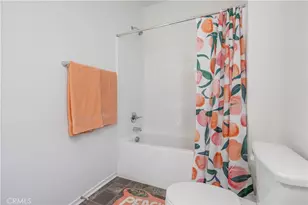 5313 Teramo, Fontana, CA 92336 - Photo 18