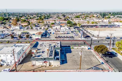 17812 Bellflower Boulevard, Bellflower, CA 90706 - Photo 8