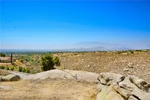 17295 Ridge Canyon Dr, Riverside, CA 92506 - Photo 6
