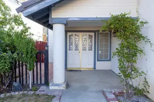 21131 Windsong St, California City, CA 93505 - Photo 2