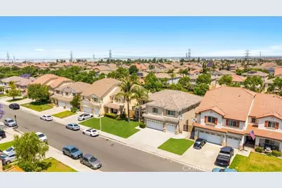 13894 Blue Ribbon Lane, Jurupa, CA 92880 - Photo 18