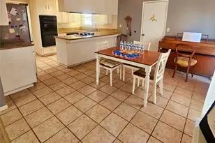 5975 Newcomb, San Bernardino, CA 92404 - Photo 4