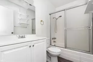 3649 Glendon Ave, Los Angeles, CA 90034 - Photo 24