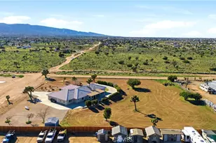 7330 Smoke Tree, Phelan, CA 92371 - Photo 56