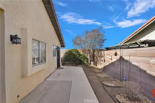 13032 Rainwood Ct, Victorville, CA 92395 - Photo 36