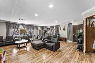 2505 Foothill, San Bernardino, CA 92410 - Photo 8