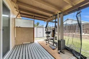 14008 Ridgewood, Fontana, CA 92337 - Photo 20