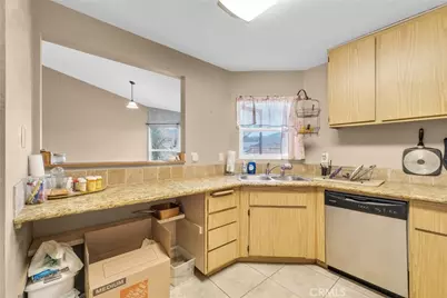 14008 Ridgewood, Fontana, CA 92337 - Photo 12