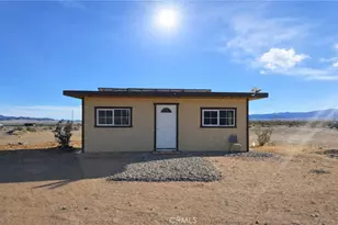 84951 Eddie Albert, 29 Palms MCB, CA 92277 - Photo 2