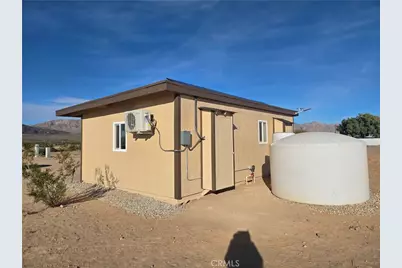 84951 Eddie Albert, 29 Palms MCB, CA 92277 - Photo 14