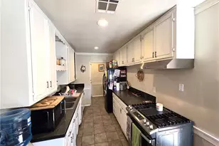 6424 Tournament, Jurupa Valley, CA 92509 - Photo 6