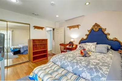 1350 Graynold Avenue, Glendale, CA 91202 - Photo 18