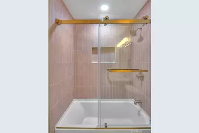 7077 Iris, Rancho Cucamonga, CA 91739 - Photo 32