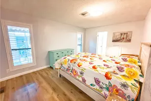 840 E Foothill Blvd, Azusa, CA 91702 - Photo 20