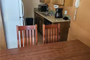 323 Canyon Crest, Lake Arrowhead, CA 92352 - Photo 8