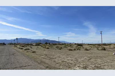 1194 Bering, Thermal, CA 92274 - Photo 2