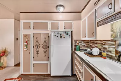 801 W. Covina #16, San Dimas, CA 91777 - Photo 14