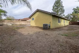 14995 Manzanita, Fontana, CA 92335 - Photo 30