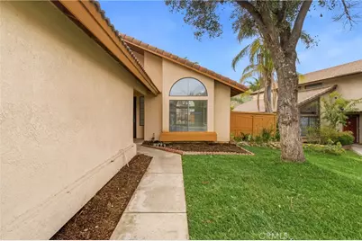 10805 Breezy Meadow, Moreno Valley, CA 92557 - Photo 4