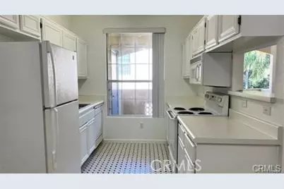 375 Central #124, Riverside, CA 92507 - Photo 4