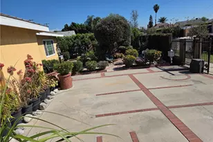 11223 Stagg, Los Angeles, CA 91352 - Photo 4