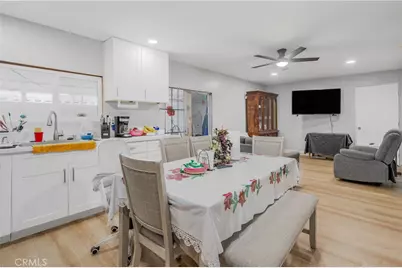 21111 Dolores #54, Carson, CA 90745 - Photo 4